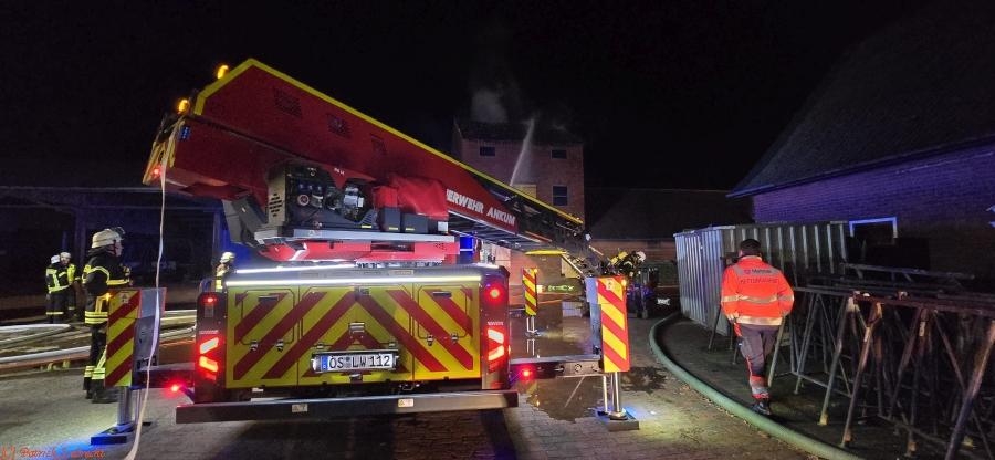 Einsatzfoto Feuer4 Mühle brennt